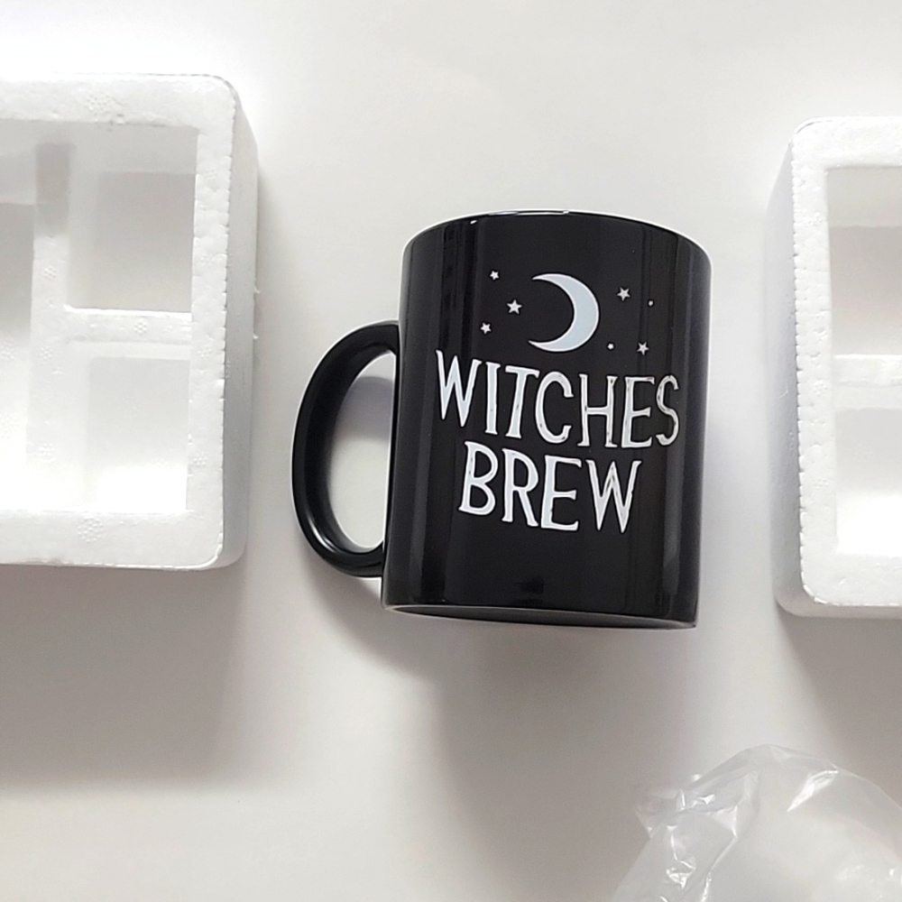 🧙‍♀️ Brew Mug 'NWB' Free ❤️ socks